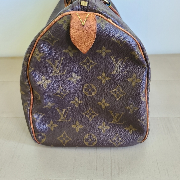 LV Speedy 30 - Picture 7 of 16